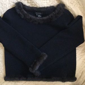 Shirt with real fur trim